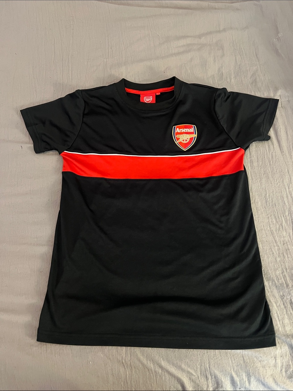 Authentic Arsenal jersey in perfect condition. No flaws or damage.